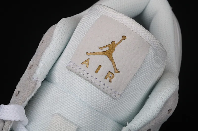 All categories Air Jordan Jordan series basketball shoes Air Jordan 1 Low Y version Air Jordan 1 Low AJ1 Joe 1 low-top top layer leather cultural and leisure sports sneakers CV3043-100